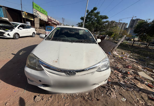 https://images10.gaadi.com/usedcar_image/4461888/original/f3ea1506-d3a6-4de9-b309-dc07c2517b74.?imwidth=6400