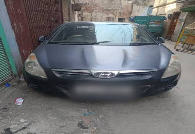https://images10.gaadi.com/usedcar_image/4461913/original/bf67531e-13a3-4933-96df-4537a085475b.?imwidth=6400