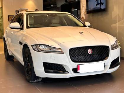 Jaguar XF 2.0 Diesel Prestige Jaguar XF 2.0 Diesel Prestige