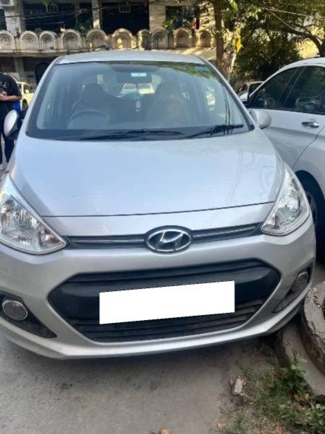 https://images10.gaadi.com/usedcar_image/4462394/original/processed_1bd794ea-c4c6-4eaf-9af4-3ccaee62dc81.jpeg?imwidth=6400