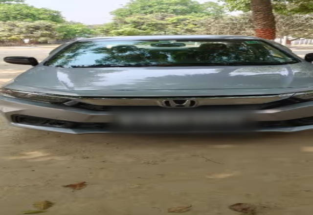 https://images10.gaadi.com/usedcar_image/4462410/original/9d126d4f-3b42-4d79-a8d8-43a2f8239b89.?imwidth=6400