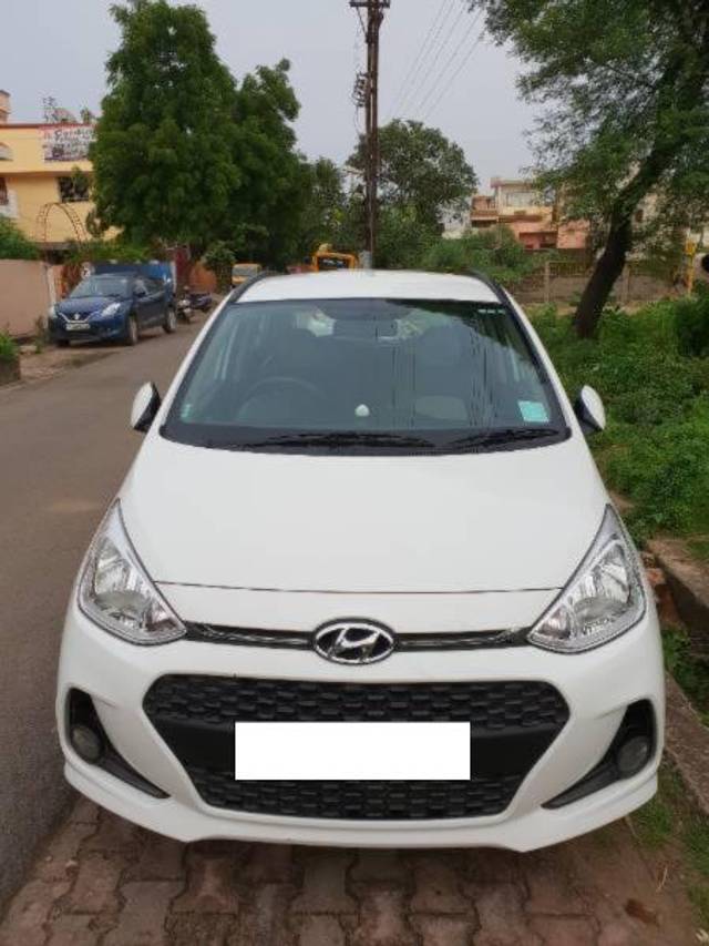 https://images10.gaadi.com/usedcar_image/4462633/original/processed_3fc56547-6d56-4bc9-a3df-40304a995d5f.jpg?imwidth=6400