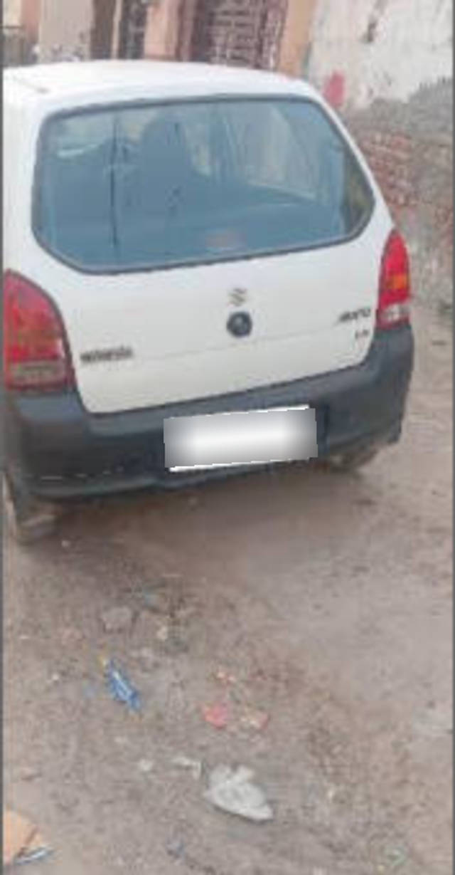 https://images10.gaadi.com/usedcar_image/4462652/original/processed_325a20ed-8cd6-439e-a183-d00fd9feaf6f.png?imwidth=6401