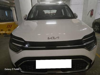 Kia Carens Luxury Plus DCT