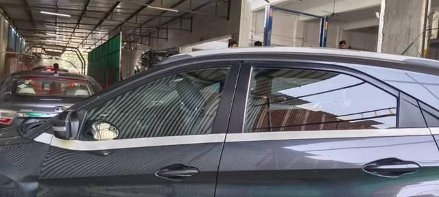 https://images10.gaadi.com/usedcar_image/4463064/original/processed_679334cf-e10d-4c9a-b4cc-30cdc541792c.jpg?imwidth=6402