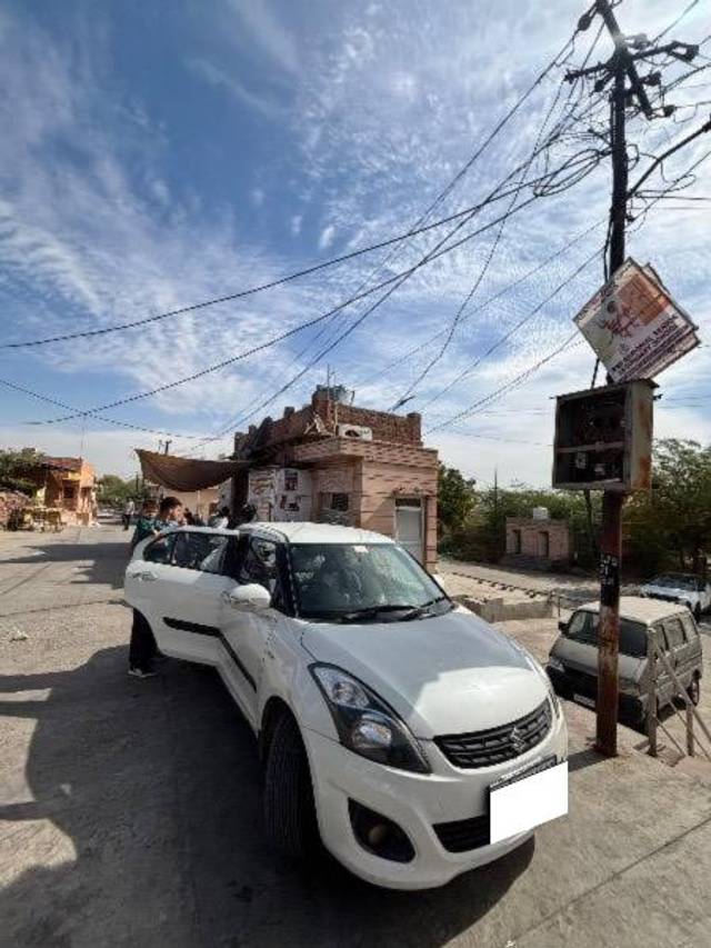 https://images10.gaadi.com/usedcar_image/4463418/original/processed_213207b1-0b22-40d4-879d-f04d4a3f7605.jpeg?imwidth=6400