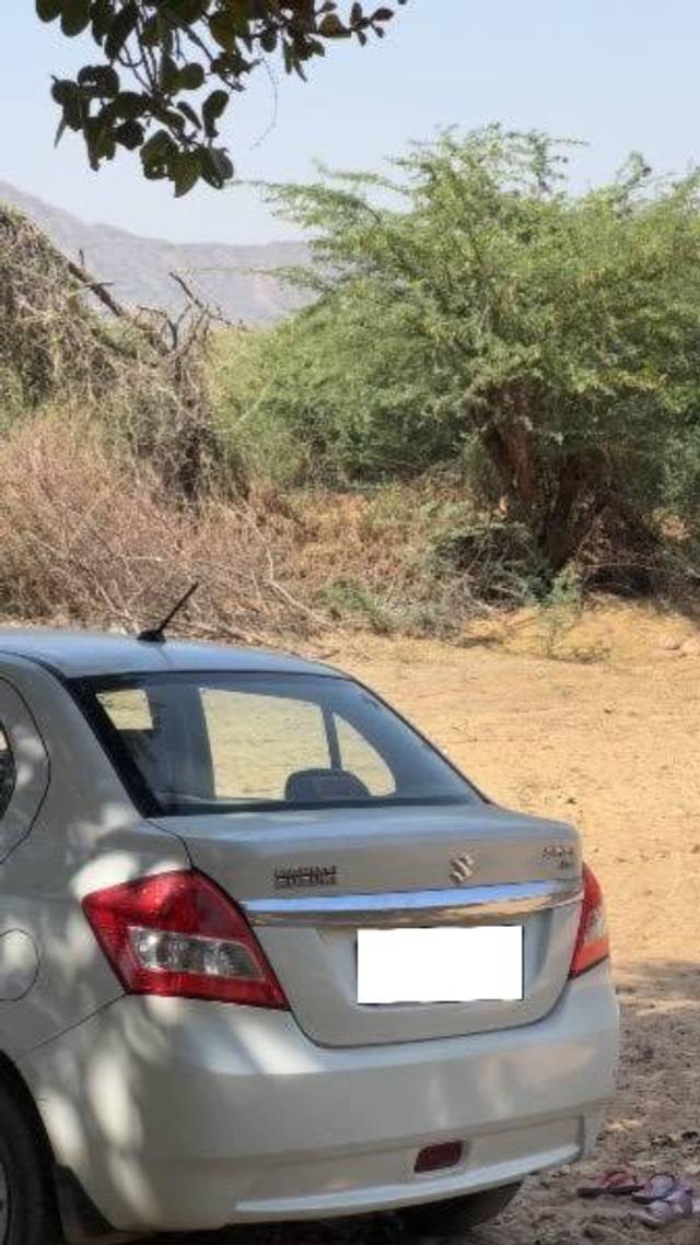 https://images10.gaadi.com/usedcar_image/4463418/original/processed_33e77c9b-14be-4d54-95f0-4b6807f4b51f.jpeg?imwidth=6401