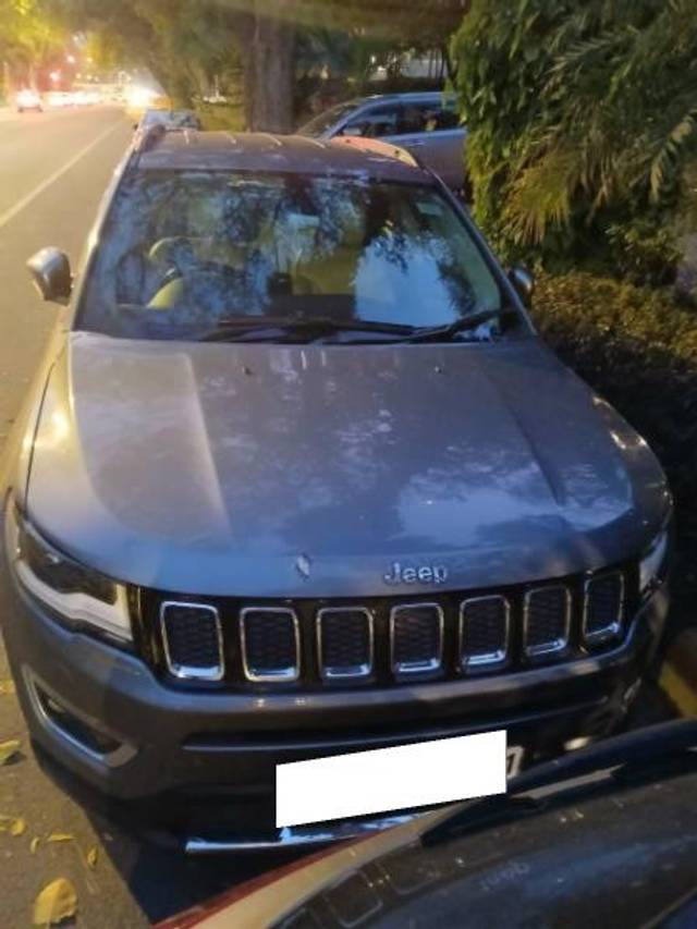 https://images10.gaadi.com/usedcar_image/4463609/original/processed_8af020f4-950f-4e26-b73a-2946c35ea726.jpeg?imwidth=6400