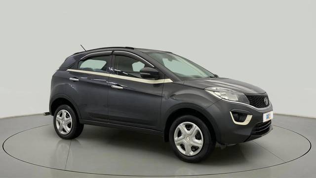 https://images10.gaadi.com/usedcar_image/4463700/original/401b73182b6cecf6b6d2ef34a82f4c5c.jpg?imwidth=6400