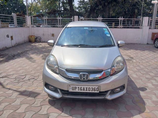 https://images10.gaadi.com/usedcar_image/4463776/original/9fd6de53ffae0382ceea55b0ff63bf5a.jpg?imwidth=6400