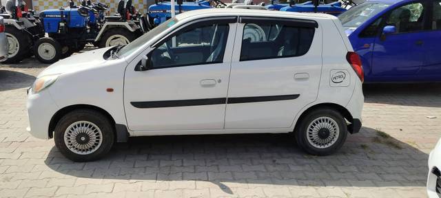 https://images10.gaadi.com/usedcar_image/4463826/original/processed_f6763621498329ad08027260bbfc5303.jpg?imwidth=6402