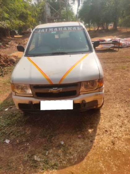 Chevrolet Tavera B1-7 seats BSII