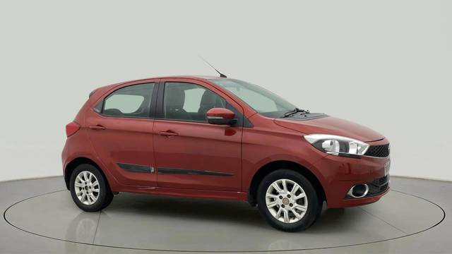 https://images10.gaadi.com/usedcar_image/4463965/original/f76d0118ca0a20d02983c87a03a5be6e.jpg?imwidth=6400