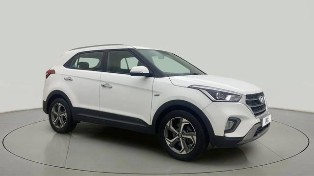 https://images10.gaadi.com/usedcar_image/4464419/original/ee055db0ad63cea64d12df4a3af82d5b.jpg?imwidth=6400