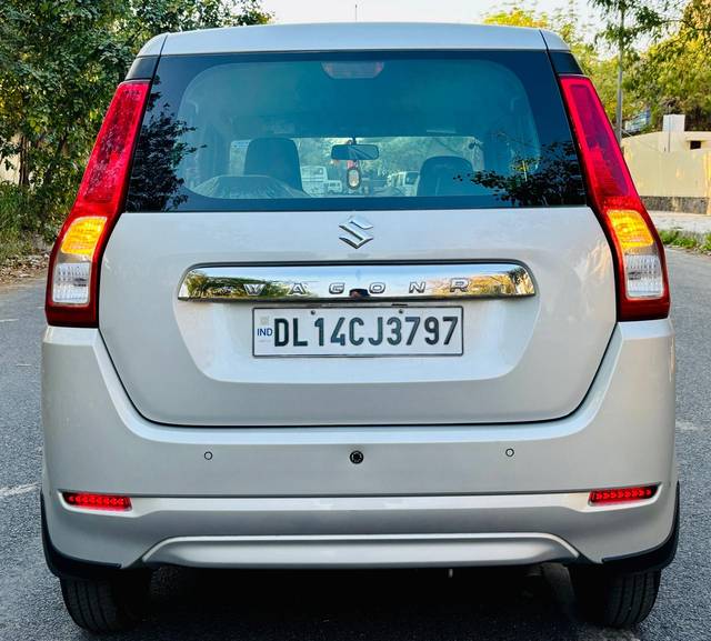 https://images10.gaadi.com/usedcar_image/4465476/original/fc997849a3ad021949031071cbc03afe.jpg?imwidth=6400