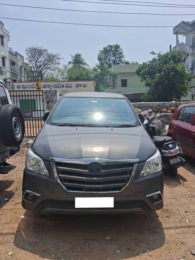 https://images10.gaadi.com/usedcar_image/4465724/original/processed_162008f1-d7a7-4635-8386-037ed9ef5d07.jpg?imwidth=6400