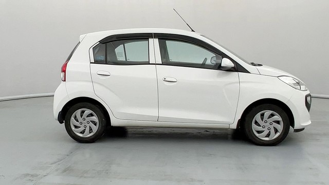 Second-hand 2021 Hyundai Santro Sportz for sale in Lucknow-2