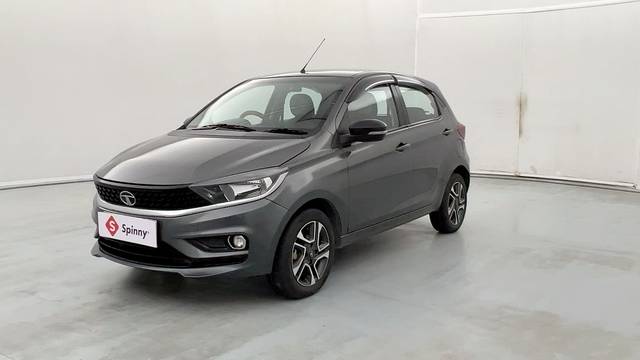 https://images10.gaadi.com/usedcar_image/4465972/original/dc218ab7357ada79d9431a0e2fd5542b.JPG?imwidth=6400