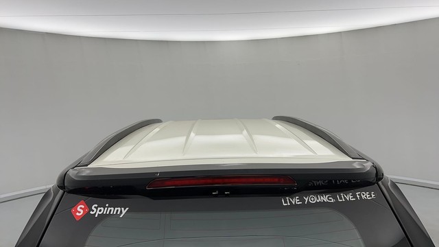 Second-hand 2019 Mahindra XUV500 W9 AT for sale in Lucknow-22