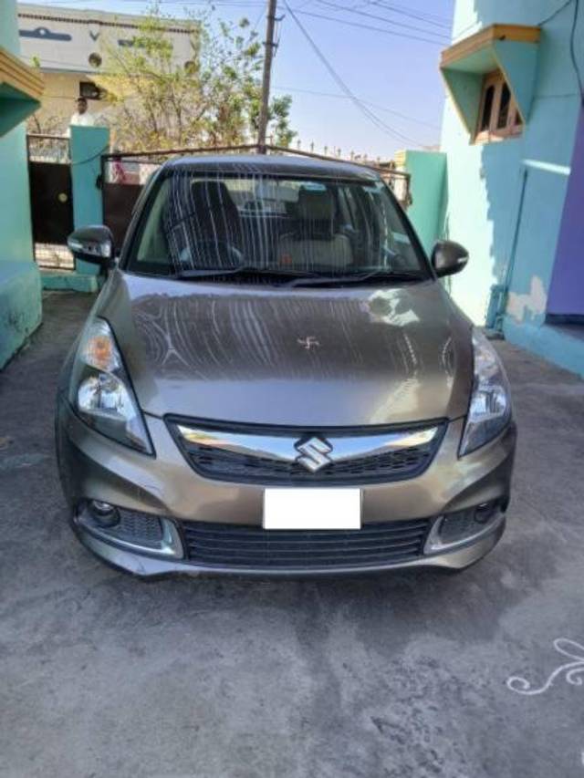 https://images10.gaadi.com/usedcar_image/4466109/original/processed_117f3daf-ecf6-4130-a5c3-d54f8fb69afc.jpg?imwidth=6401