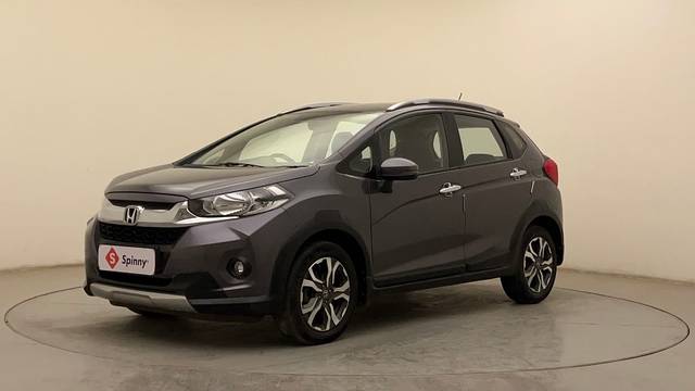 https://images10.gaadi.com/usedcar_image/4466210/original/308921c1114aad82b4cd9592e56bfa13.JPG?imwidth=6400