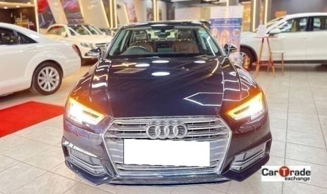 https://images10.gaadi.com/usedcar_image/4466372/original/processed_0b81b2366345d9082437c196e9eda3ff.jpg?imwidth=6400