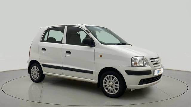 https://images10.gaadi.com/usedcar_image/4466605/original/6de912e8cec23dedaa99fb76c8868c6e.jpg?imwidth=6400