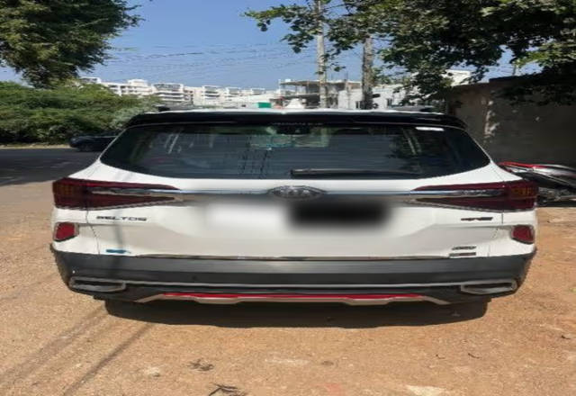 https://images10.gaadi.com/usedcar_image/4466811/original/511c6b02-6567-40ad-968b-944be68a9746.?imwidth=6401