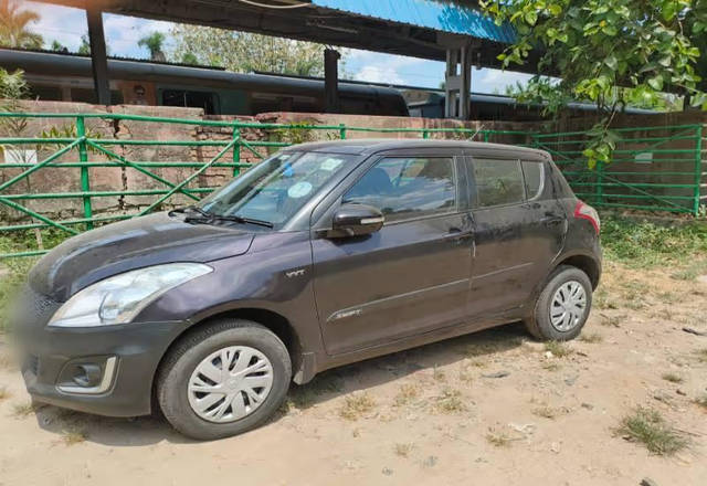 https://images10.gaadi.com/usedcar_image/4467262/original/2860e3c9-aacc-4a4c-a633-74d053984443.?imwidth=6400