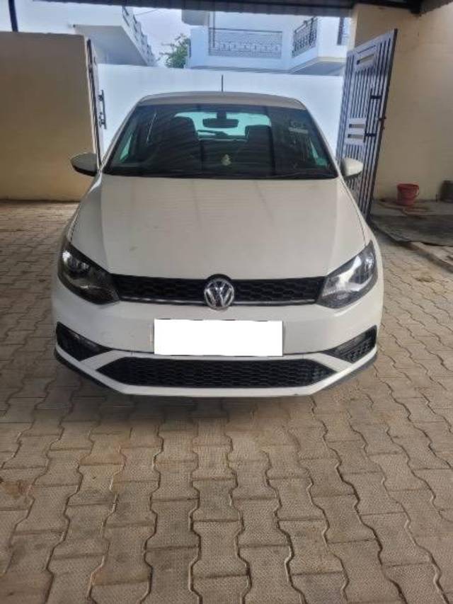 https://images10.gaadi.com/usedcar_image/4467295/original/processed_67f62f1e-593c-4ca0-af51-6df7e8ccb8d2.jpeg?imwidth=6400