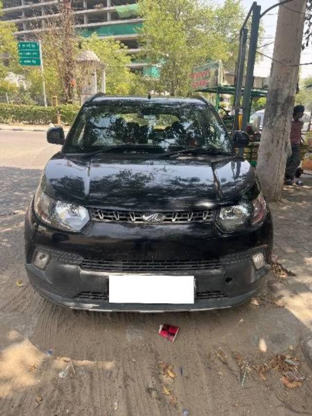 https://images10.gaadi.com/usedcar_image/4467573/original/processed_ac629044-ce7a-4db1-b7a0-b50d4166ba46.jpg?imwidth=6402
