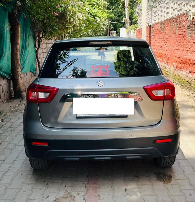 https://images10.gaadi.com/usedcar_image/4468353/original/processed_36226326f1baa4996c981e85c8f10570.jpg?imwidth=6401