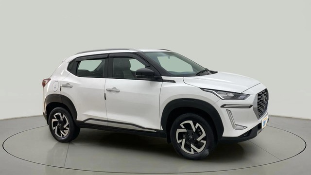 https://images10.gaadi.com/usedcar_image/4468565/original/d3e4b93c73dbd4d58ef008b9de90885b.jpg?imwidth=6400