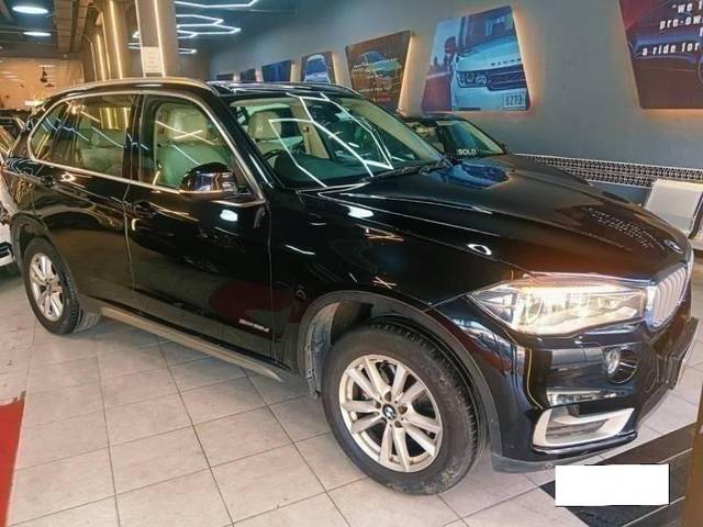 https://images10.gaadi.com/usedcar_image/4468906/original/processed_d9c288752f3da7d17f7522b9227a3c28.jpg?imwidth=6400