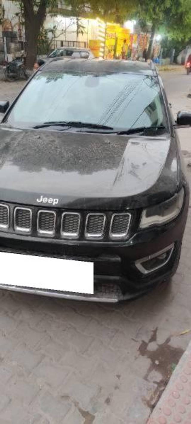https://images10.gaadi.com/usedcar_image/4468908/original/processed_0172dcbe-724d-4962-a171-701a84ab766d.jpg?imwidth=6400