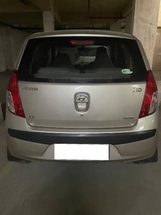https://images10.gaadi.com/usedcar_image/4469240/original/processed_f4f174c9-095b-4a25-bc38-664c023056d7.jpeg?imwidth=6401