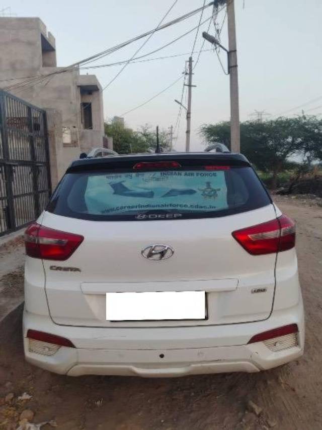https://images10.gaadi.com/usedcar_image/4469489/original/processed_395ea71f-4099-4e7e-a846-8d150429795a.jpeg?imwidth=6401