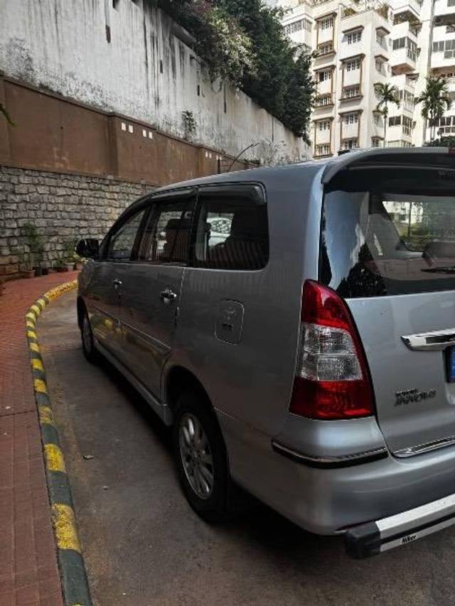 https://images10.gaadi.com/usedcar_image/4470077/original/processed_72c1a1b1-7c96-46a7-a131-1b48acc80887.jpeg?imwidth=6402
