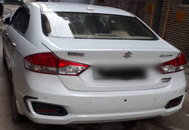 https://images10.gaadi.com/usedcar_image/4470221/original/e186a424-58e4-42b8-895f-a3c47a3df7db.?imwidth=6401