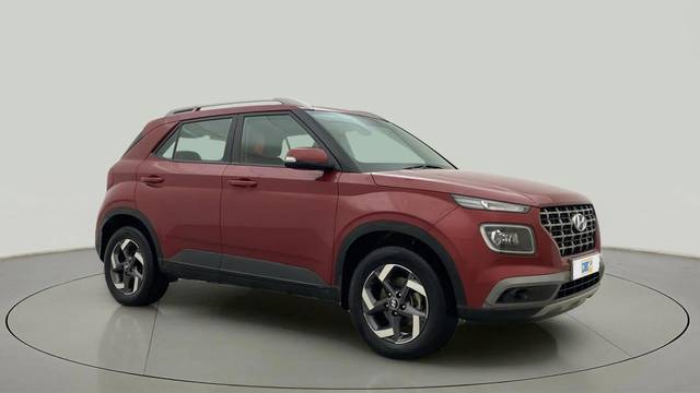 https://images10.gaadi.com/usedcar_image/4470230/original/c2a92e994e722ccbb46e44b1300d7d6e.jpg?imwidth=6400