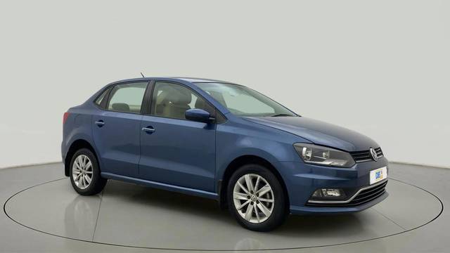 https://images10.gaadi.com/usedcar_image/4470649/original/8bdc1911da521001373d61ba89736dd7.jpg?imwidth=6400
