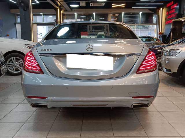 https://images10.gaadi.com/usedcar_image/4470775/original/processed_e978ba389104494886e42e0c80a37e39.jpg?imwidth=6401