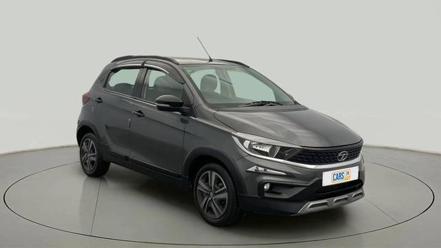 https://images10.gaadi.com/usedcar_image/4470853/original/52524d88083ecc420dd525c5247257f3.jpg?imwidth=6400