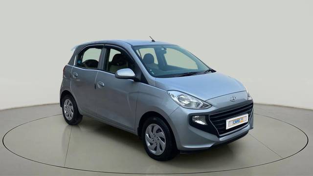 https://images10.gaadi.com/usedcar_image/4471332/original/850d18c1893c219dd34793847e6f2512.jpg?imwidth=6400