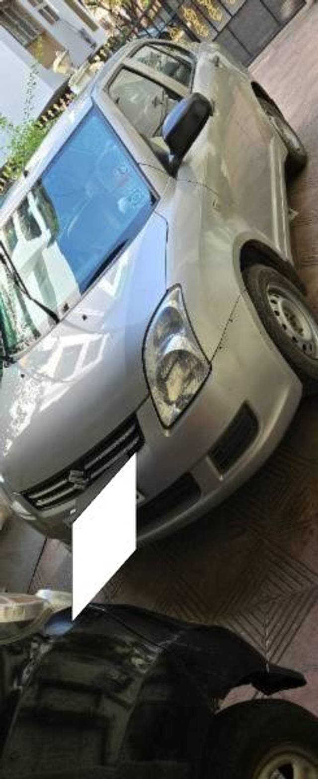 https://images10.gaadi.com/usedcar_image/4471746/original/processed_df5a6157-7836-4076-81d7-e257e3d44711.jpg?imwidth=6402