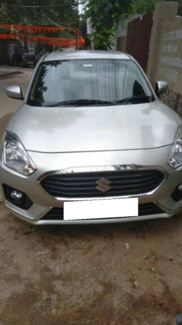 https://images10.gaadi.com/usedcar_image/4471907/original/processed_e322955f-a75e-44d1-bd61-a9c9c17a81d2.jpg?imwidth=6400