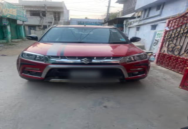 https://images10.gaadi.com/usedcar_image/4471921/original/0596e555-c357-466a-af02-ff0cf64bdbcb.?imwidth=6400