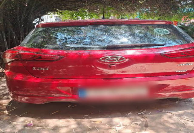 https://images10.gaadi.com/usedcar_image/4471926/original/5d90ab2c-bdf3-4f6d-8717-97c34a5ba0e4.?imwidth=6401