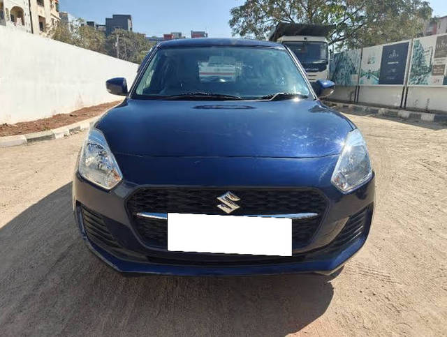 https://images10.gaadi.com/usedcar_image/4471935/original/processed_46658caa-420d-4983-b373-b4f7f4bb78d8.png?imwidth=6402