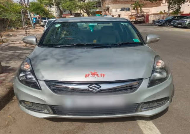 https://images10.gaadi.com/usedcar_image/4471991/original/398b0ca2-a2a1-4fa4-82f3-947be4d05aa3.png?imwidth=6402